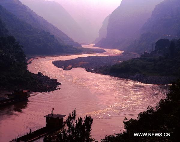 File photo taken on Aug. 2, 2007 shows the scenery of Danxia Landform in Chishui of southwest China's Guizhou Province. 