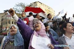 Demonstrators gather near the main Tahrir Square in Cairo, Egypt, Jan. 29, 2011. [Cai Yang/Xinhua]