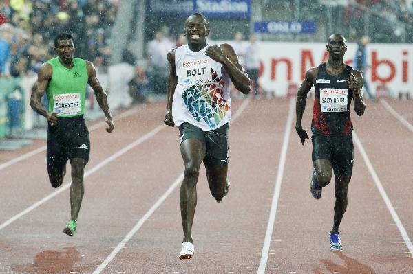 Jamaica's Usain Bolt competes in the men's 200 metre event with his compatriot Mario Forsythe (L) and Norway's Jaysuma Saidy Ndure (R) at the Diamond League's Bislett Games in Oslo June 9, 2011. Bolt won the event. (Xinhua/Reuters) Jamaica's Usain Bolt competes in the men's 200 metre event with his compatriot Mario Forsythe (L) and Norway's Jaysuma Saidy Ndure (R) at the Diamond League's Bislett Games in Oslo June 9, 2011. Bolt won the event. (Xinhua/Reuters)