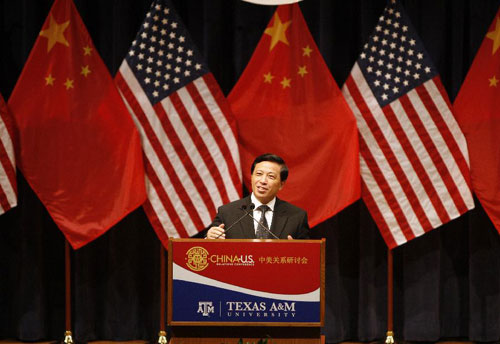 Zhang Yesui, Chinese ambassador to the U.S., speaks during the opening ceremony of the 2011 China-U.S. Relations Conference, in College Station, the United States, Oct. 23, 2011. [Photo: Xinhua]