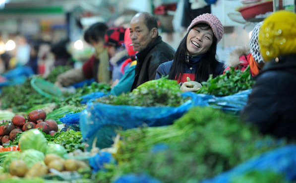 China's economic growth dropped to 9.2 percent, from the 10.3 percent in 2010. [CFP]
