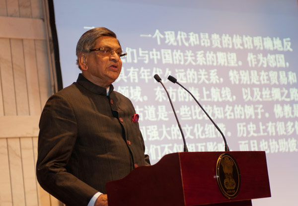Indian External Affairs Minister Shri S.M Krishna delivers a speech marking the inauguration of the new Indian embassy building in Beijing, Feb. 8, 2012. [Chen Boyuan/China.org.cn] 