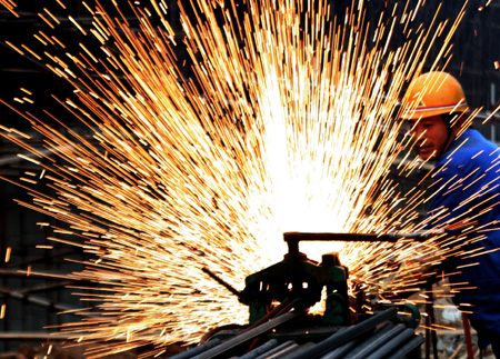 A picture taken from a construction site in Huaibei City, East China's Anhui Province.