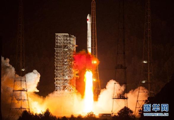 China successfully launched another satellite into space for its indigenous global navigation and positioning network at 11:33 p.m. Beijing Time on October 25, 2012.