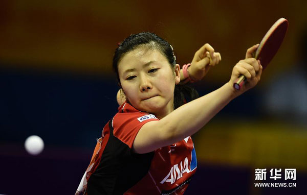 Ai Fukuhara competes against Ukrainian veteran and world No. 63 Tetyana Bilenko during the Women's Singles match at the Qoros 2015 World Table Tennis Championships in Suzhou, city of east China's Jiangsu Province, on April 29, 2015. Ai Fukuhara lost the match 2-4. [Xinhua]