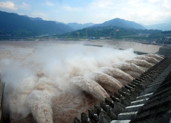 A photo of Three Gorges dam, the world's biggest hydropower scheme, in China [Photo: Xinhua] 